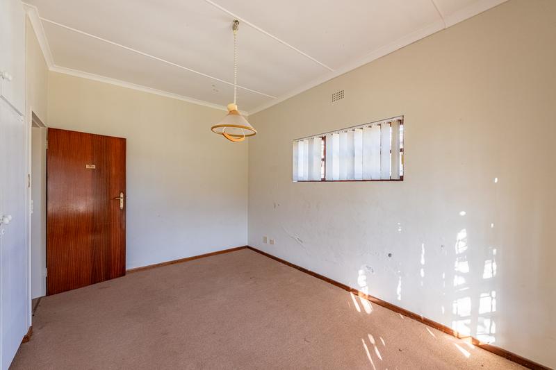 5 Bedroom Property for Sale in Riviersonderend Western Cape